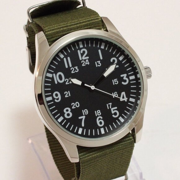 Men's Quartz Field Watch Silver Tone Case Green Military Strap 42mm - Picture 5 of 11